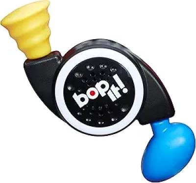 Hasbro Bop It! Micro Series - Compact Electronic Game for Kids Ages 8+