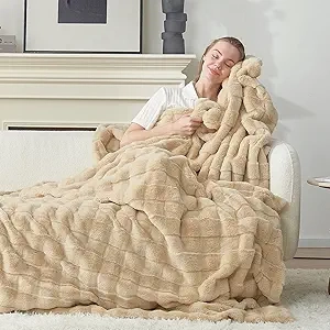 Premium Faux Fur Throw Blanket 50x60 - Soft Beige Couch & Sofa Blanket